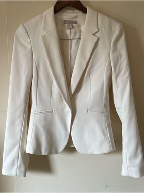 H&M Women's White Single-Button Tailored Blazer